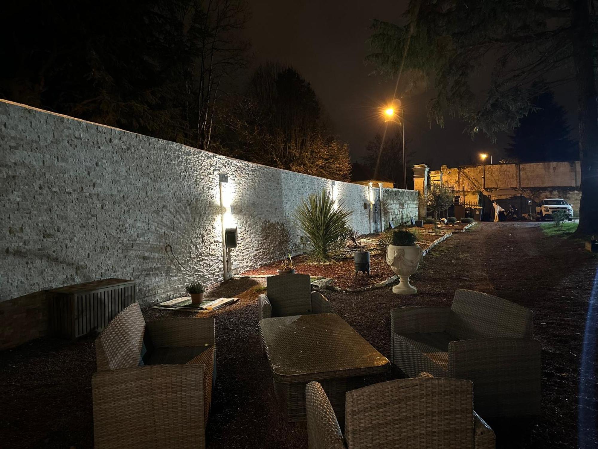 Manoir Drissia - Tours Centre, France Hotel Saint-Avertin Exterior foto